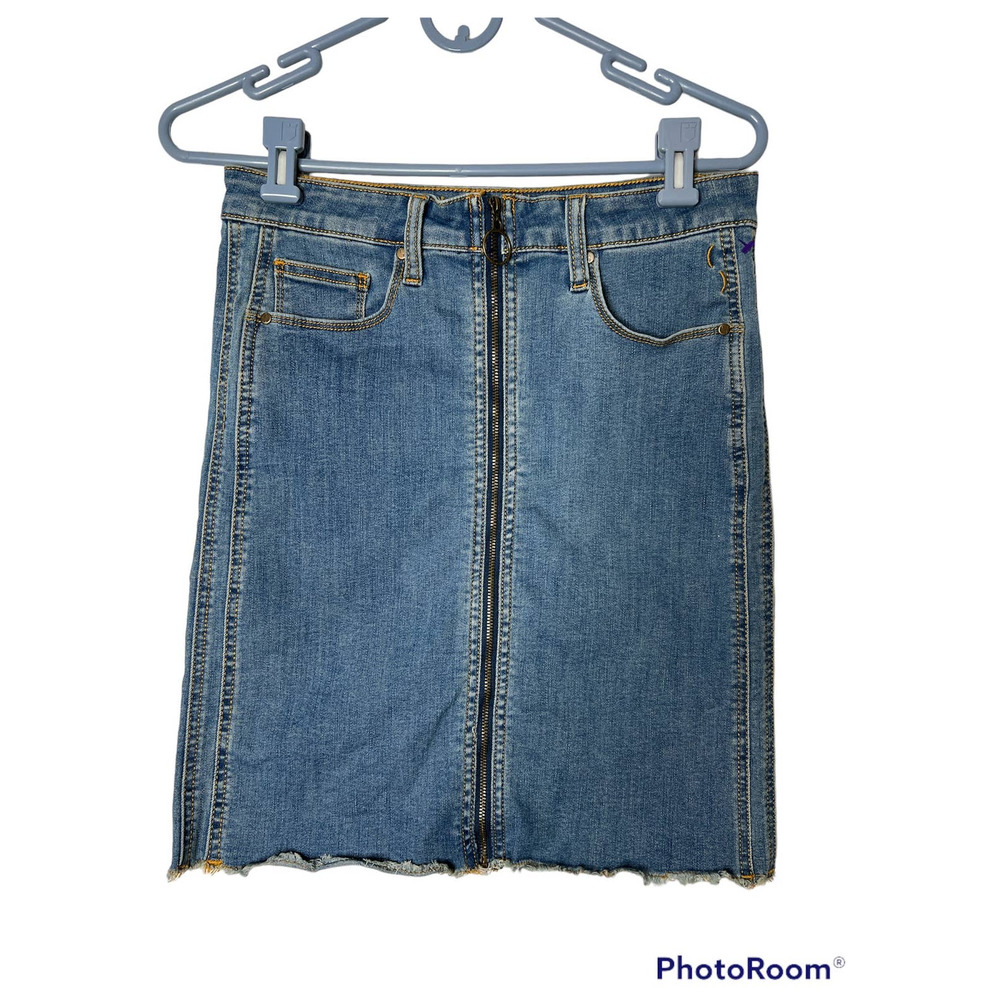 Rescent Rive Denim Skirt with Full Front Zipper Raw Hem Size 30